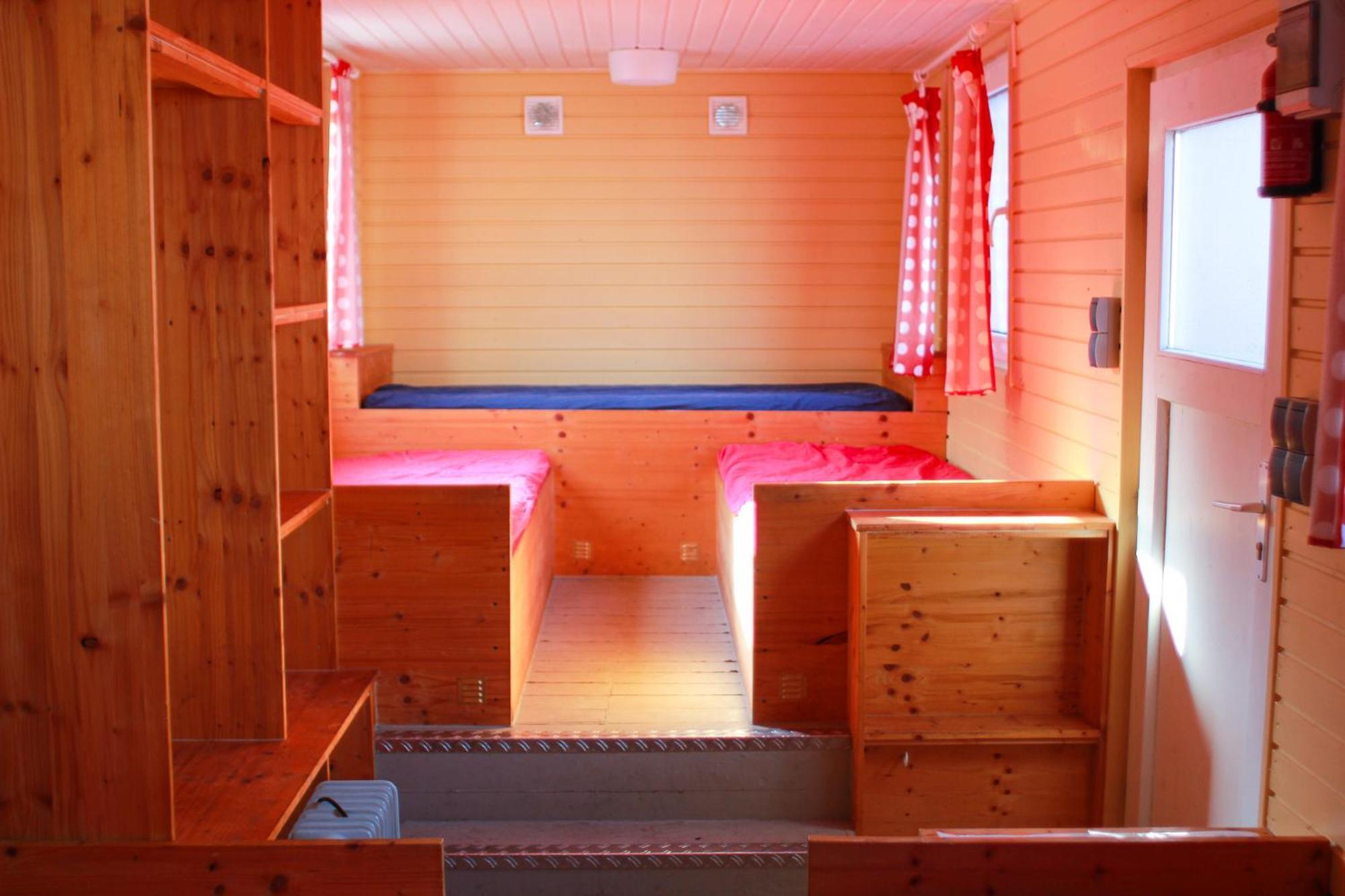 Circus Fantasia Hostel *